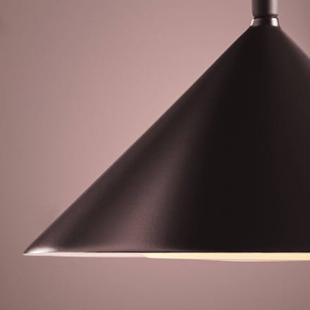 FRANDSEN LED vloerlamp op accu Grasp, rood, hoogte 72 cm, metaal