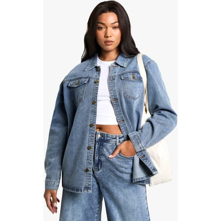 boohoo Dames Plus Denim Shacket | Light Wash | Maat: 22