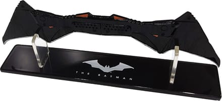 Factory Entertainment The Batman Mini Replica Batarang 18 cm Replica: down-scaled