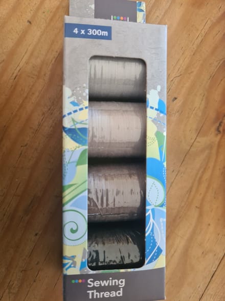 Crelando Universeel Naaigaren - 4 stuks - 300m - Polyester