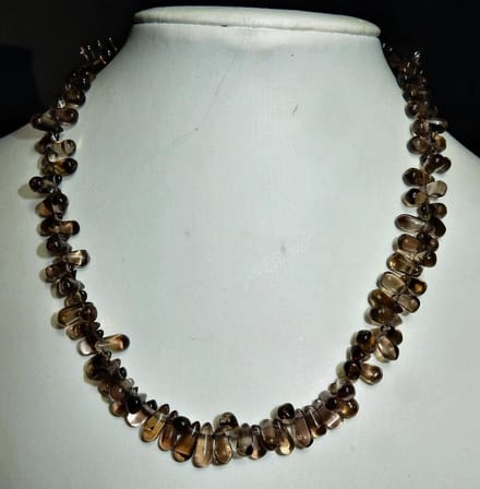 Rookkwarts druppel collier