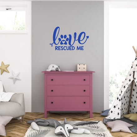 Muursticker - Love Rescued Me - 58 x 96 - Blauw
