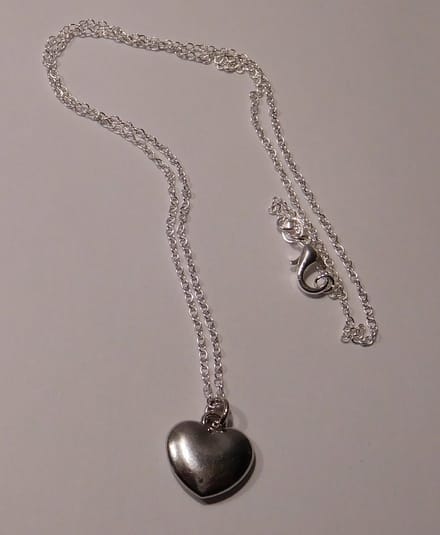 Ketting met hanger hartje zilverkleur