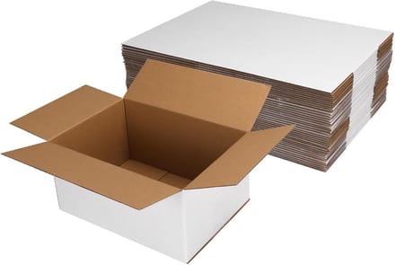 Set van 40 Witte Golfkartonnen Verzenddozen 10x7x5 voor Verzending en Opslag