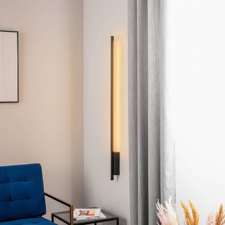 Quitani Talon LED wandlamp, matzwart geanodiseerd