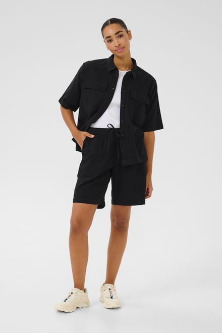 Damesshort KAFFE Naya Liah