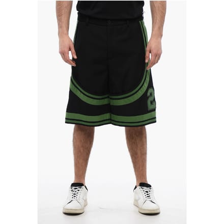Gepatchte VARSITY-shorts met tapedetails in zwart