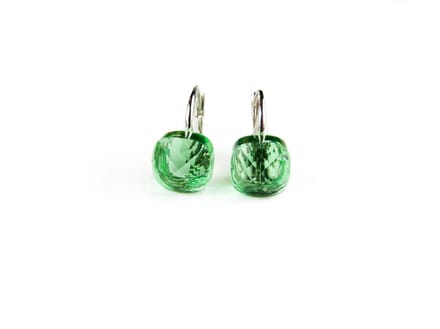 Zilveren oorringen oorbellen model pomellato groene steen