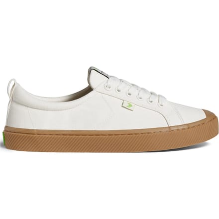 Cariuma Oca Low Gum Off-white Canvas Sneaker Größe: 40.5 | Trainers Outlet | Unisex | Weiß