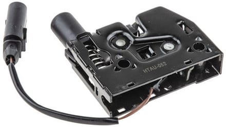 Motorkapslot OEM 8U0823509