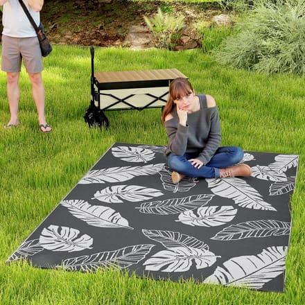 Outsunny Outdoor-Teppich Kunststoff Grau+Weiß