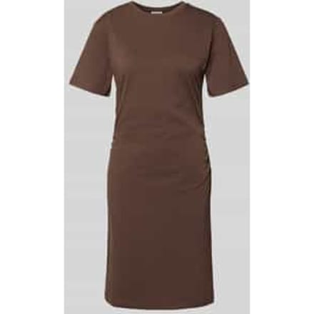 Knielange t-shirtjurk met ronde hals