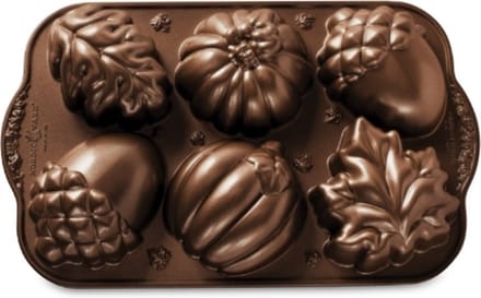Bakvorm "Autumn Treats Pan" - Nordic Ware | Fall Harvest Bronze