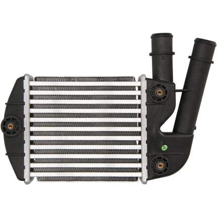 Intercooler NISSENS 96673