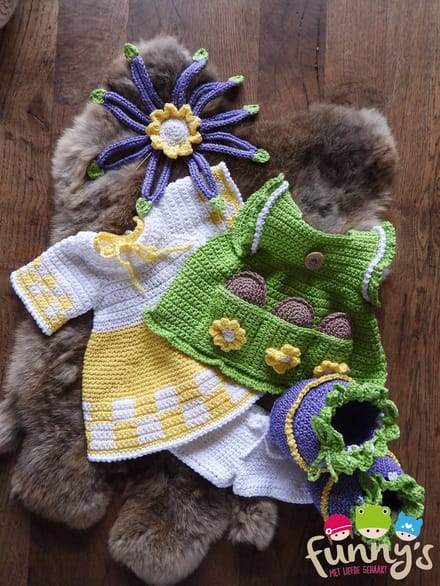 Haakpakket XXL Funny kledingset Chicky Easter
