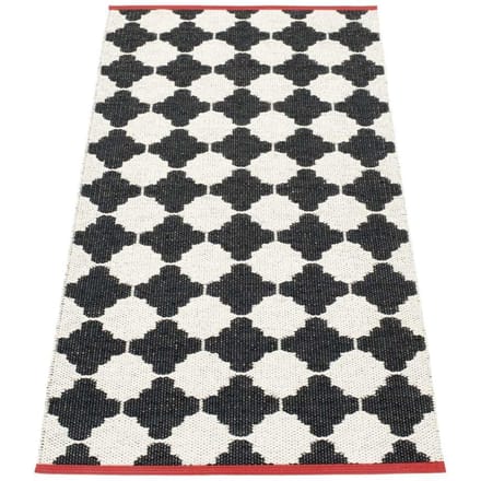 Pappelina Marre Draaivloerkleed - zwart - 70 x 150 cm
