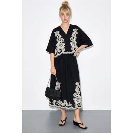 Oversized V-hals Geborduurde 3/4 Mouw Shirt en Wijde Pantalon Set