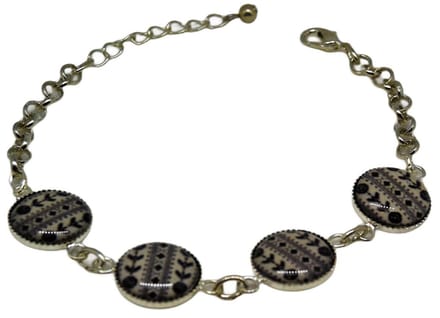 Armband  met zeeuws schortenbont verzilverd