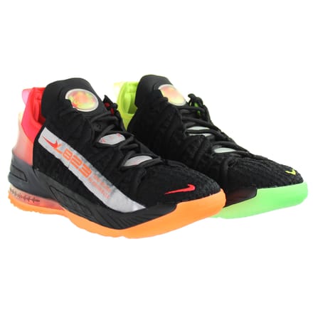 Nike Lebron XVIII Heren Zwarte Trainers
