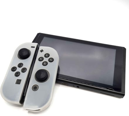 Gadgetpoint - Hoesjes & Skins voor Nintendo Switch 1 - Performance Gaming Case - Soft Grip Covers - Anti-Slip Joy-Con Controller Accessoires - Transparant