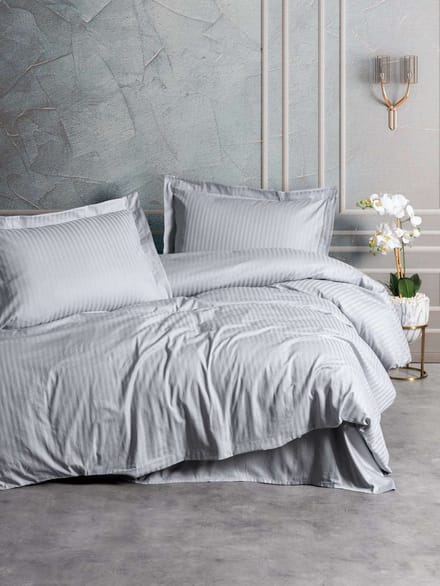 Parure de lit - 1 housse de couette 140 x 200cm + 1 taies d'oreiller 60 x 60 cm - Satin - Imprimé rayures Gris