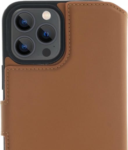 Minim 2-in-1 iPhone 13 Pro Max Hoesje Book Case en Back Cover Bruin