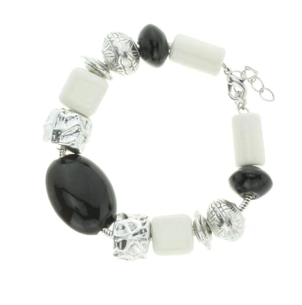 Behave - armband met zwart-witte keramieke kralen - eigentijdse stijl
