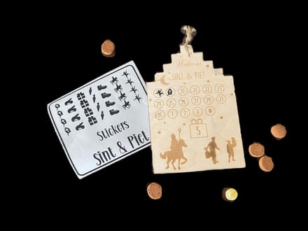 Sinterklaas aftelkalender tot 5 december - hout - incl. stickers