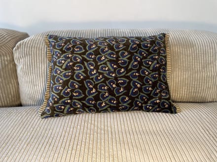 Artdeco kussen 35x50 cm Olijf