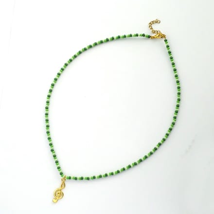 Ketting groentinten met muzieksleutel