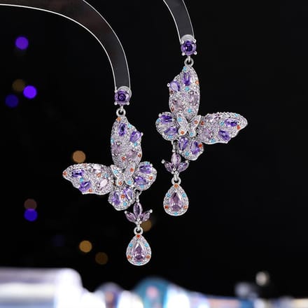 Boucles d'oreilles longues papillon élégantes pour femmes, design de luxe léger, zircon incrusté, à la mode et polyvalentes, design de niche gray