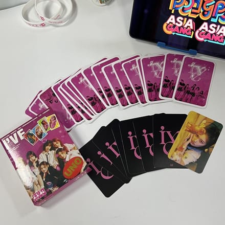 Jeu de cartes IVE, édition Deluxe K-Pop IVE pink