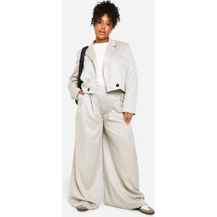 boohoo Dames Plus Getextureerde Plooiboek Voorkant Extreme Wijde Pijpbroek | Grey | Maat: 24