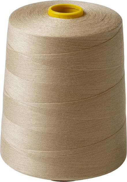 Sterk Polyester Naaigaren voor Naaimachine en Lockmachine - 9000m