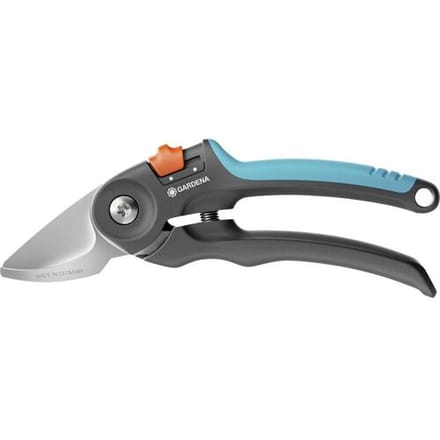 Gardena Secateurs PremiumCut Fresh Wood Bypass Cut 22 mm cutting diameter
