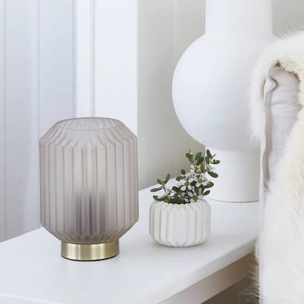 Beacon Lighting Beacon tafellamp Clancy, witte glazen kap, hoogte 17 cm