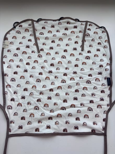 Zonnedoek van Het Stofnestje met bloemen print