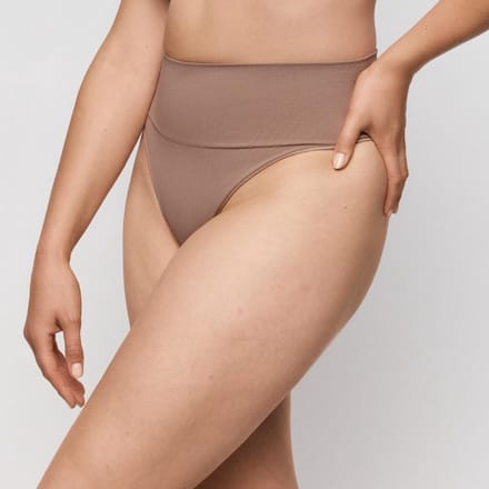 PrimaDonna Nudda Corrigerende String 0663611 Ginger - maat 40