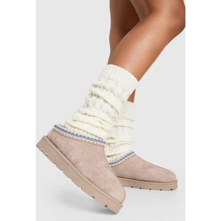 boohoo Dames Geborduurde Gezellige Mules | Mocha | Maat: 3
