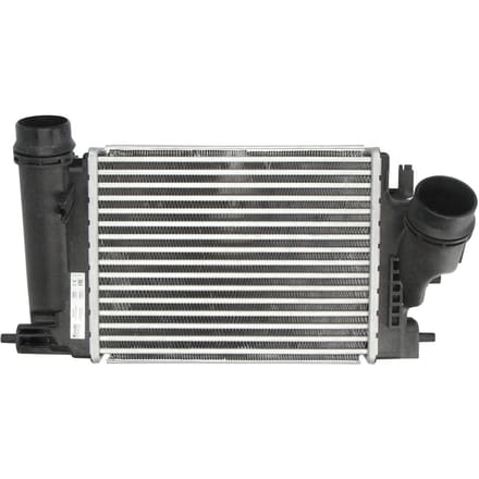 Intercooler NISSENS 96207