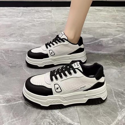 Printemps et automne nouvelles chaussures simples à semelles épaisses à la mode chaussures blanches décontractées en cuir polyvalentes 40 noir