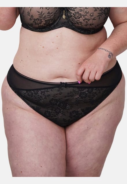 String TRUE LACE