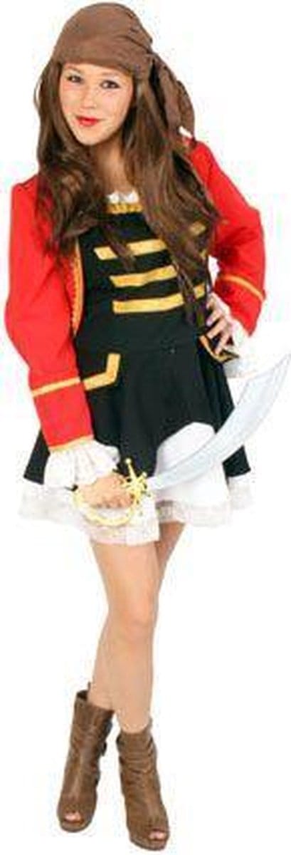 Queen of pirates dame Maat 38