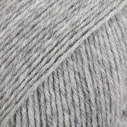 DROPS Fabel Uni Colour - 115 lichtgrijs - Wol Garen