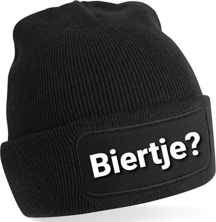 Muts - Beanie - biertje? - feestdagen - winter - zwart met witte opdruk