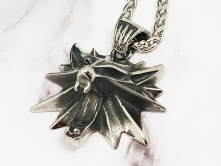 Mei's - Muse Wolf Head - ketting heren - The Witcher - RVS zilver - 70 cm