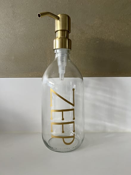 BBBLS® Design Dispenser "Zeep" | Transparant Glas | 500ml | RVS / Metaal Pomp Goud | Zeeppomp | Zeepdispenser | Zeephouder