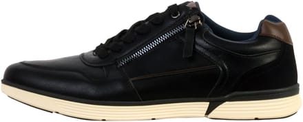 Lage sneakers met veters