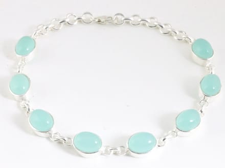 Hoogglans zilveren armband met aqua chalcedoon