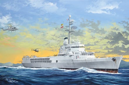 Trumpeter Modelbouwpakket Helikopters - 05635 Jeanne D'Arc - 2008 - Helicopter cruiser Jeanne d'Arc-class Plastic - 1:350 - Modelbouw